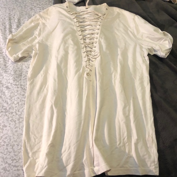 White long tshirt - Picture 1 of 1